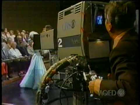 Lawrence-Welk-Trades-Places-With-The-Cameraman...1978-The-show-was-an-ABC-heavy.jpg
