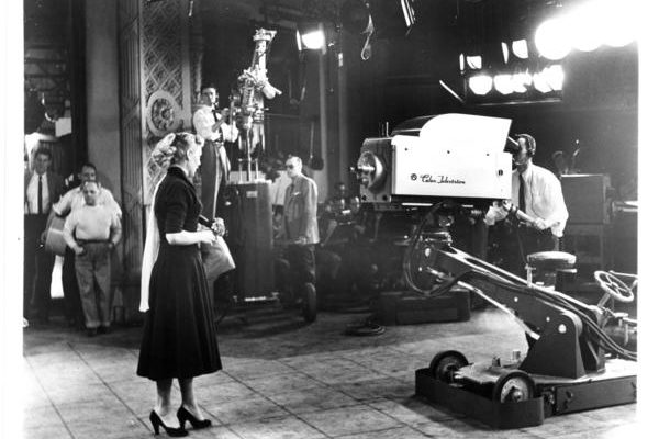 INSIDE NBC’S COLONIAL THEATER & RCA’S COLOR EFFORT